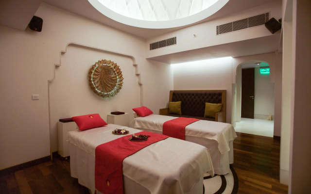 Crowne Plaza Chennai Adyar Park