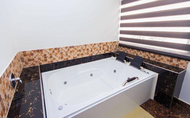 Hotel Oasis De La Colina