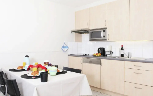 Sunny Bredene Stay by Sea