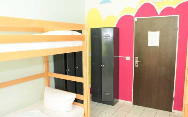 Hostel City Bed 2