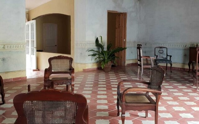 Residencia La Cava