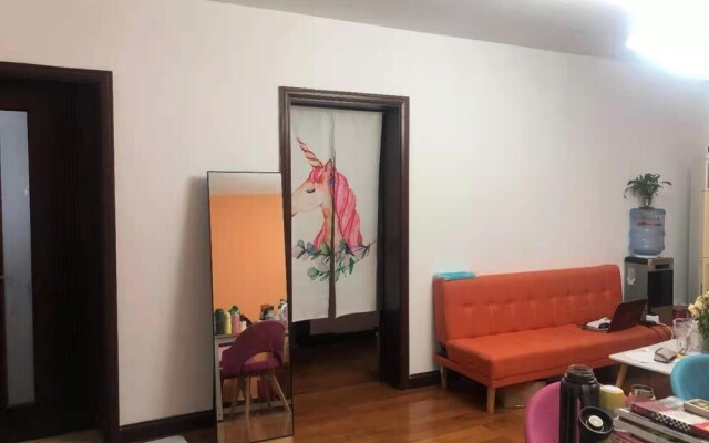 Pinkhostelling laternational