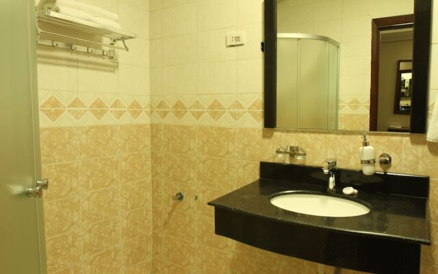 Geza Apartment Hotel