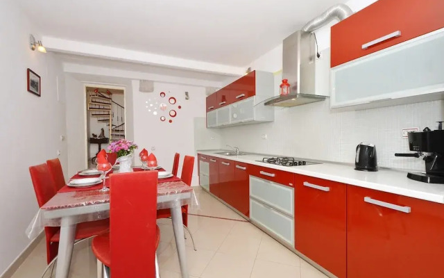 Irvin - Sweet Apartment - A1