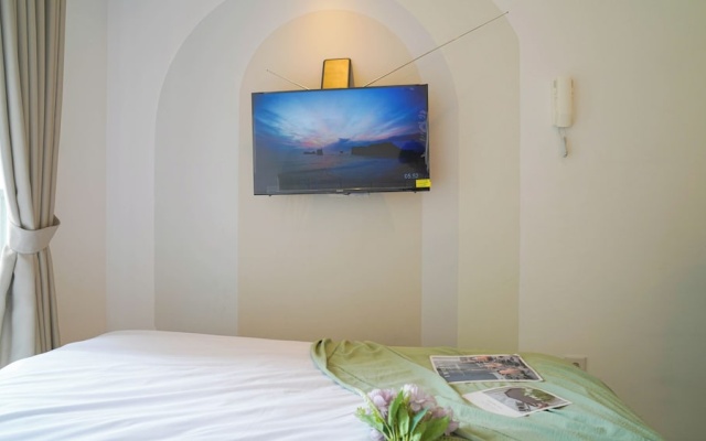 Simple Studio At Apartment Tokyo Riverside Pik 2 Near Tokyo Hub – Guest Rooms – Jakarta