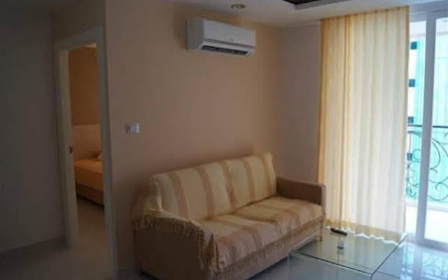 Paradise Park - Room Number 520