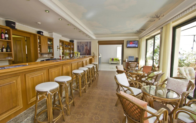 Nafsika Hotel