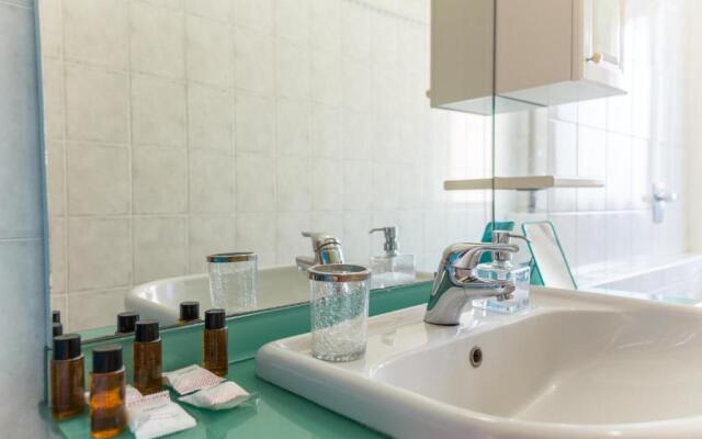 Linate Airport Apartment