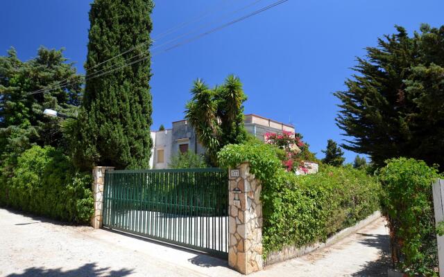 Sc023 Villa in Residence con Piscina in Comune