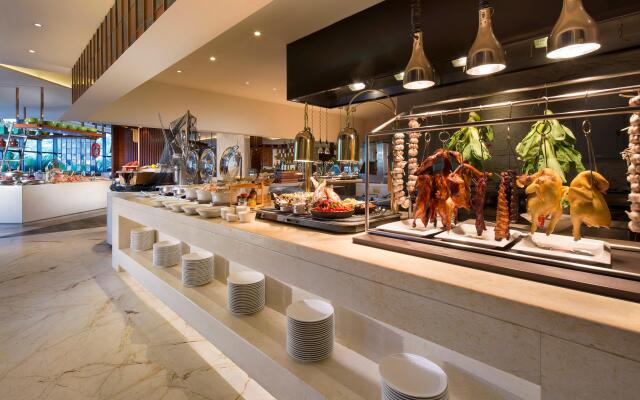 Crowne Plaza Sanya City Center by IHG