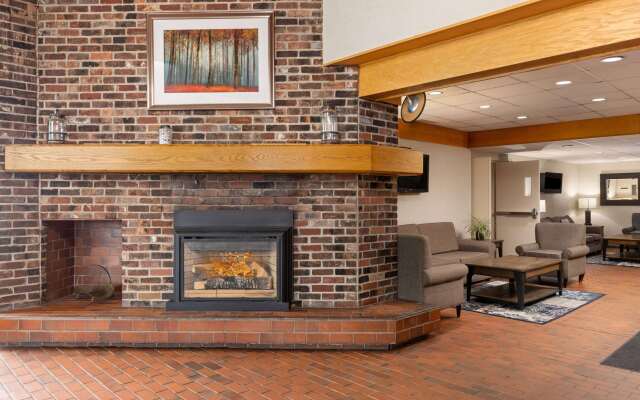 Travelodge by Wyndham Thunder Bay