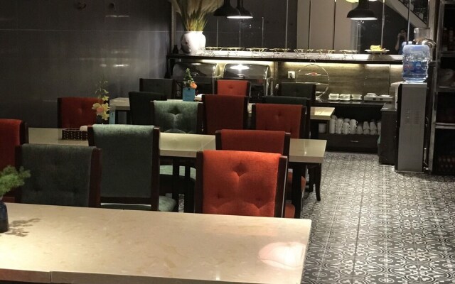 Hanoi Calista Hotel