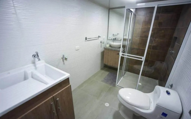 302-LINDO APARTAESTUDIO DUPLEX EN GRanada