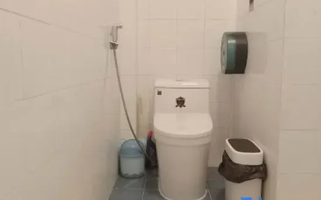 T-House 304