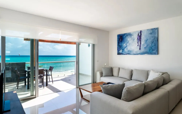 Z Casa Altamar 2 Bedroom Condo by RedAwning