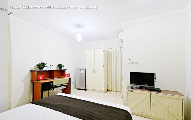 ZEN Rooms Mampang Prapatan Syariah