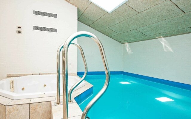 Exotic Holiday Home in Oksbøl With Sauna
