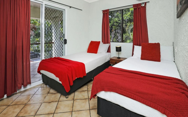 Tropical Villa Bella with Private Pool