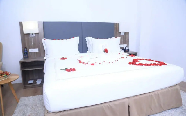 Elmo's Hotel