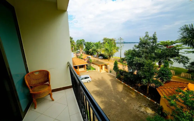 Lakefront Hotel Entebbe