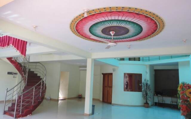 Thampa Tourist Hotel in Vavuniya