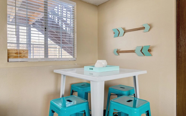 Updated Home Near DIA