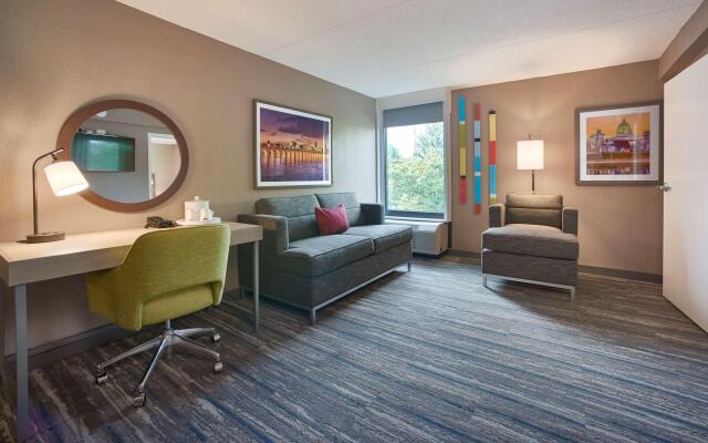 Hampton Inn by Hilton Harrisburg West