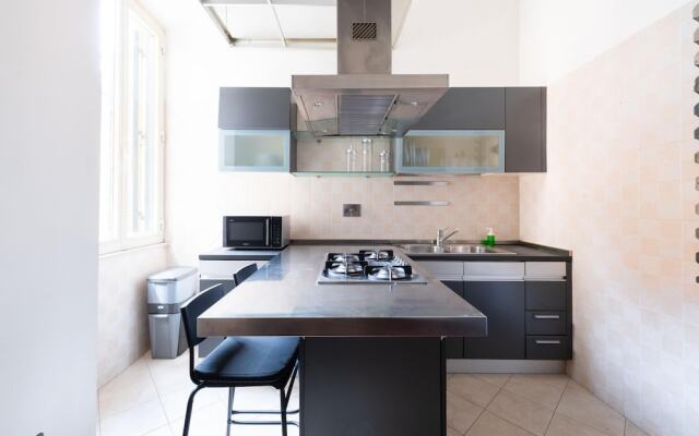 Casa Aosta in Rome With 1 Bedrooms and 1 Bathrooms