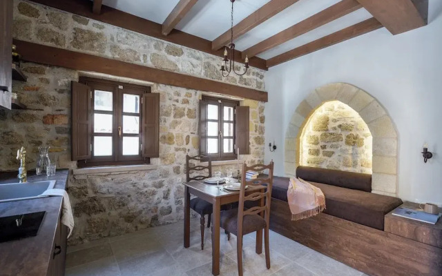 Spanish Knights Inn