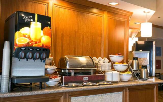 Comfort Suites Benton Harbor - St. Joseph