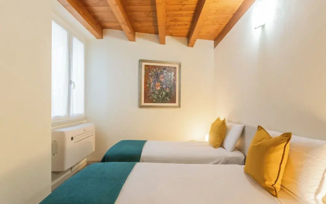Domus in Como by Rent all Como