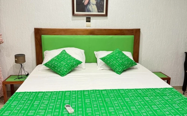 Lome Bamboo Lodge