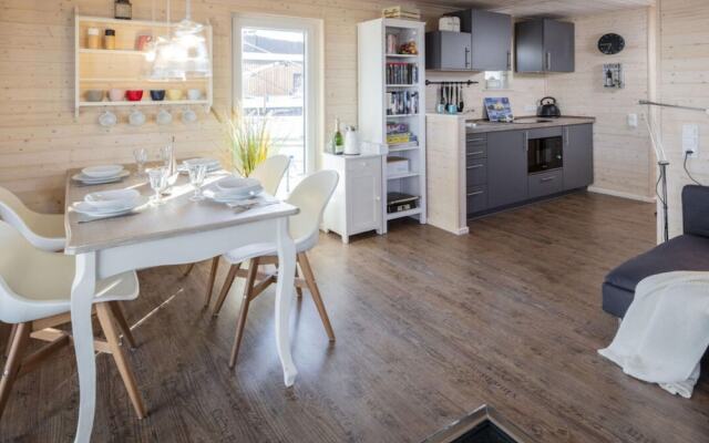 Houseboat Grey Seal Comfortable Vacation Home