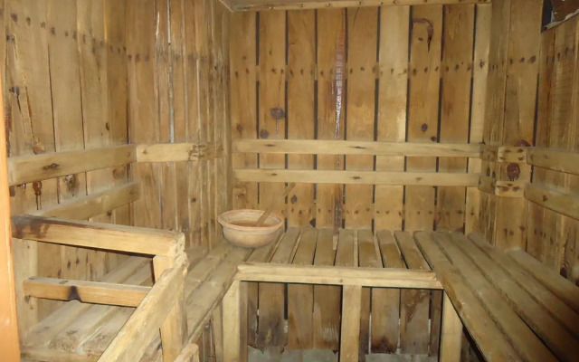 OYO 120 Hotel Tayoma