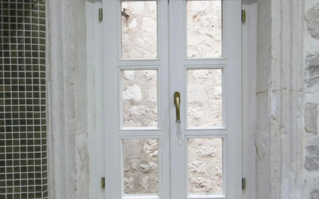 P.S. Cattaro Apartments