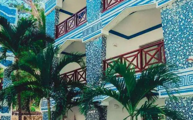 Sai Rock Beach Hotel & Spa