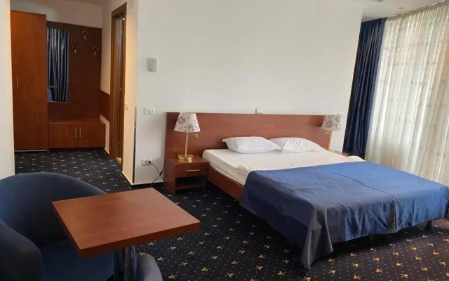 Samaa Hotel