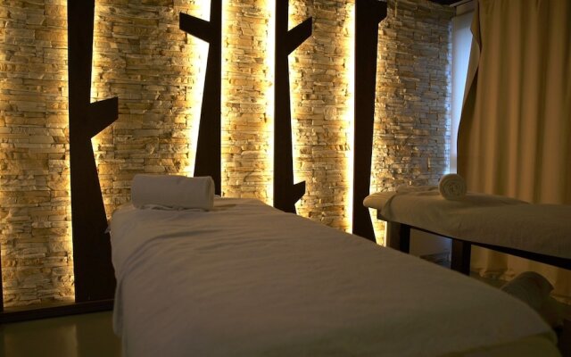 Best Western Hotel De La Foret D`Orient