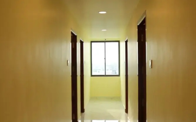 Amaran Hotel