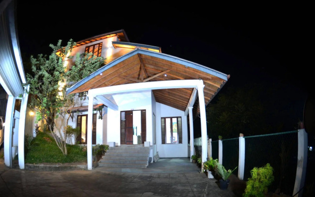 Sri Kandyan Bungalow