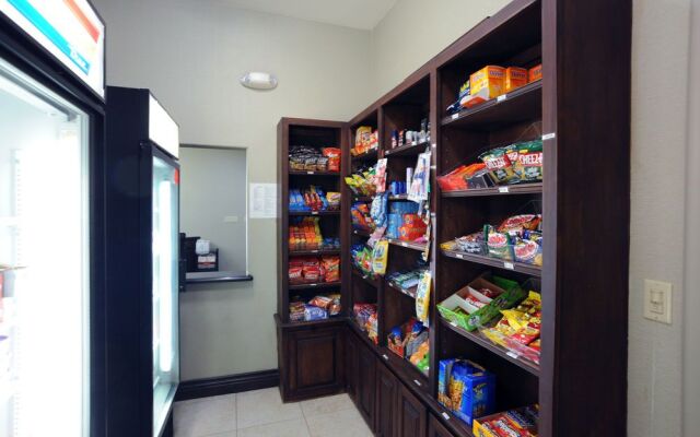 Holiday Inn Express Hotel & Suites Seguin