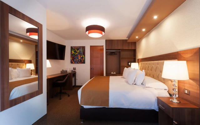 Inti Punku MachuPicchu Hotel & Suites