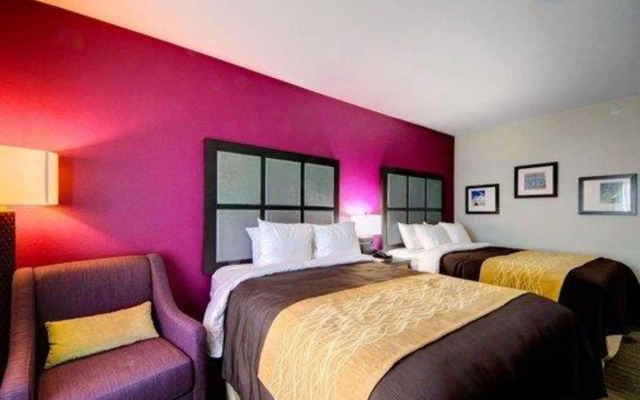 Comfort Inn & Suites Tulsa I-44 West - Rt 66