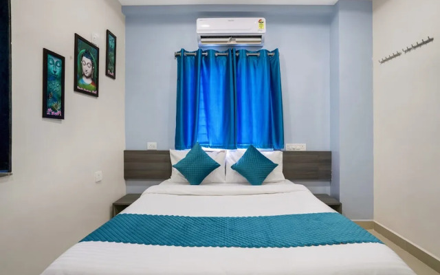 The Balcony Suites