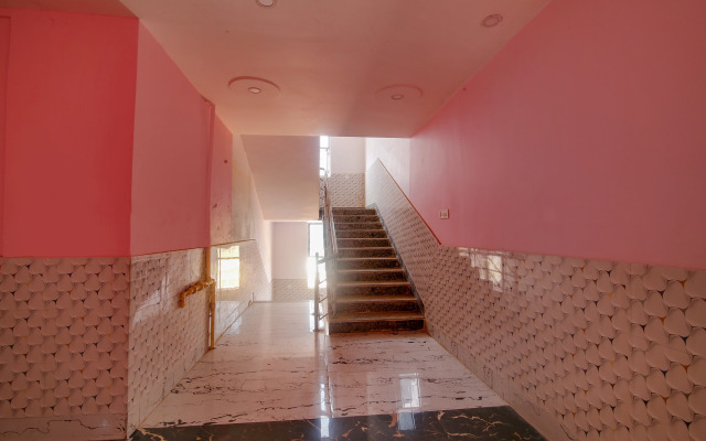 FabHotel Bodhi Vihar