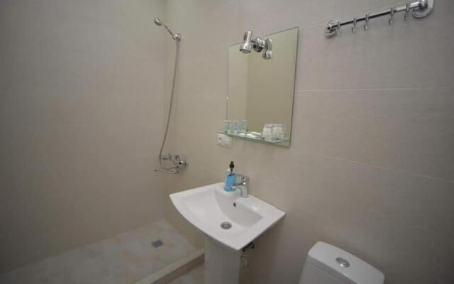 16 Kote Marjanishvili Street