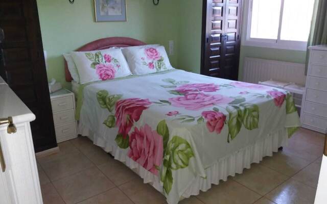Spanish Villa in Stunning Location - Jalon Valley