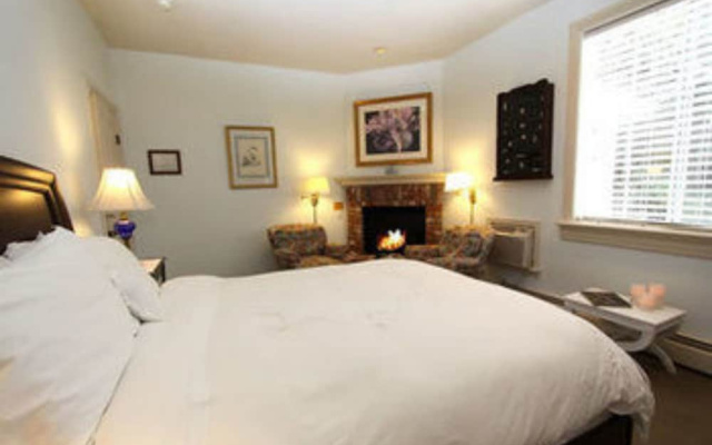 Inn at Occidental