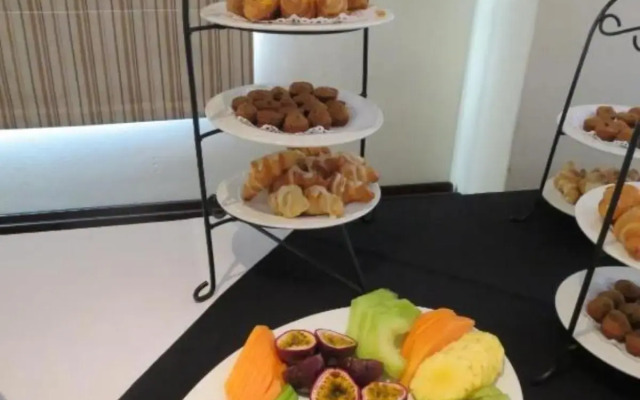 Redlands Hotel