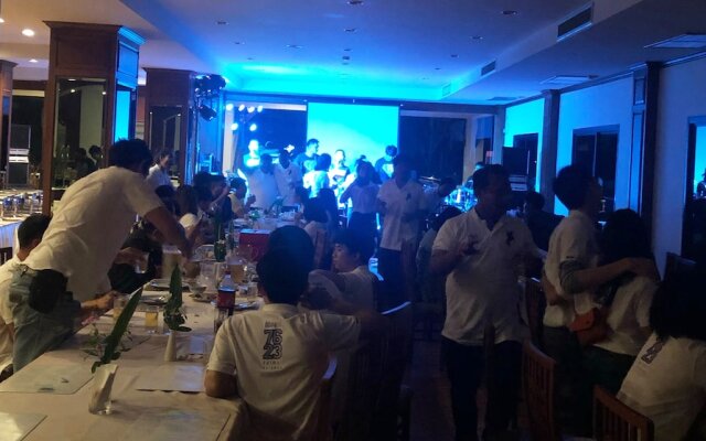 Life Up Resort and Spa